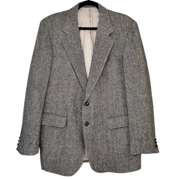VINTAGE Tweed Sport Coat Blazer 100% Virgin Wool Black Cream Heritage Style 44